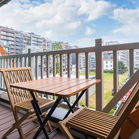 With Sunny Terrace Apartament Middelkerke