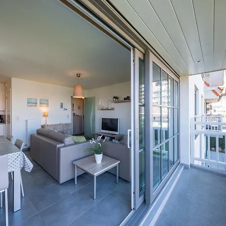 Apartament With Sunny Terrace Middelkerke